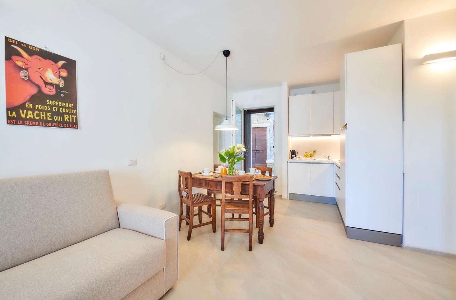 Sisters' House Apartment Varenna Bagian luar foto