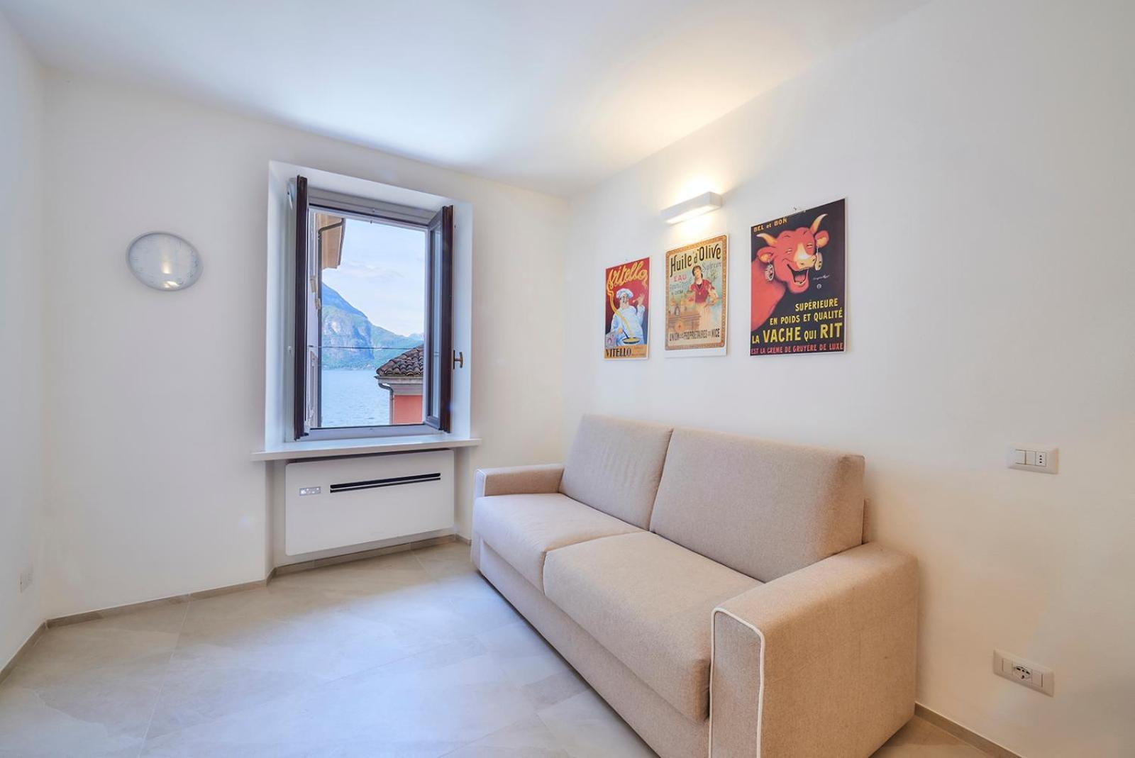 Sisters' House Apartment Varenna Bagian luar foto